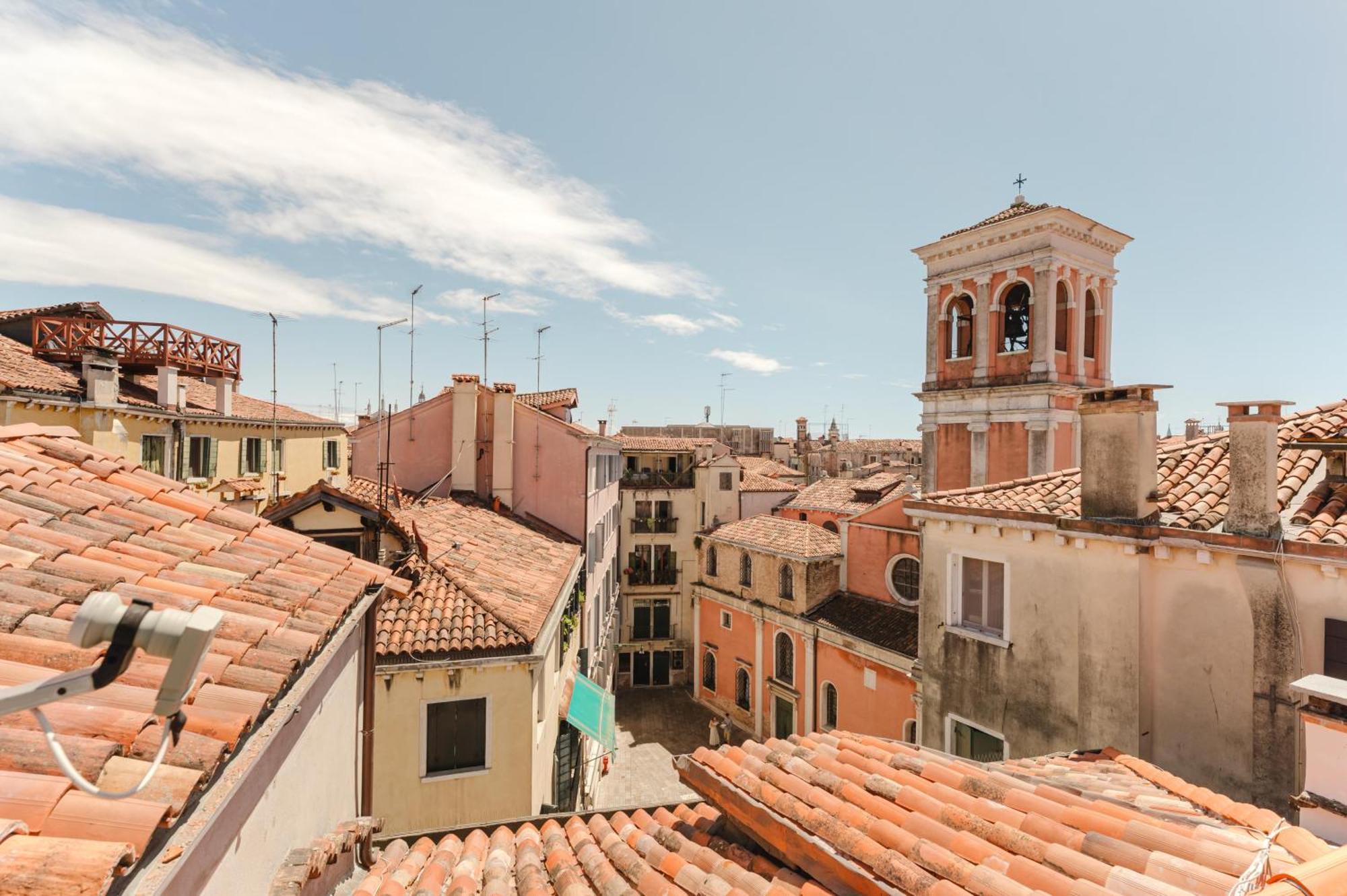 San Matteo Rialto Terrace Apartment *